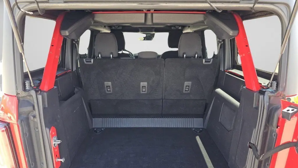 2023 Ford Bronco Base Advanced