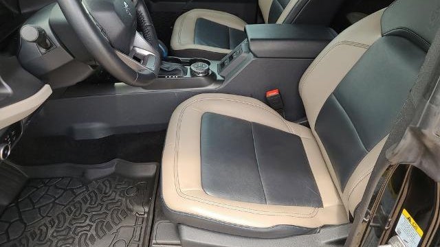 2023 Ford Bronco Base Advanced