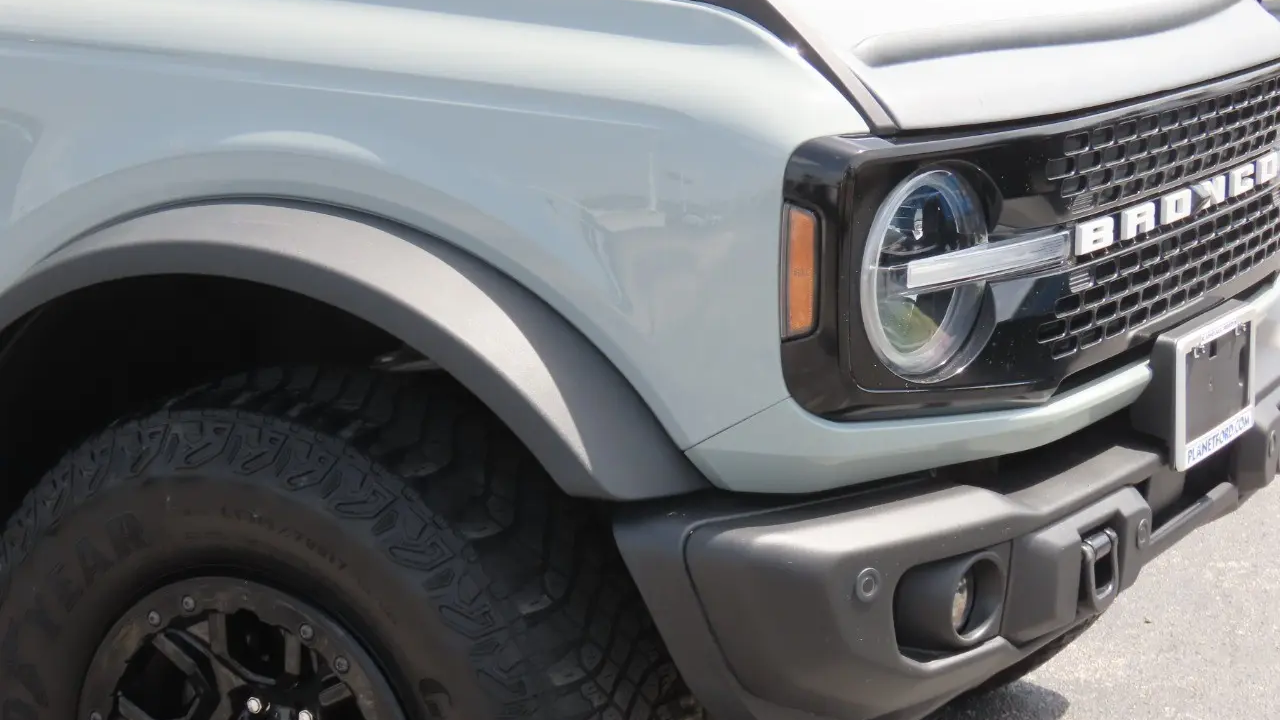 2023 Ford Bronco Base Advanced