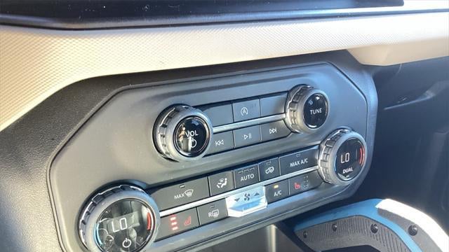 2023 Ford Bronco Base Advanced