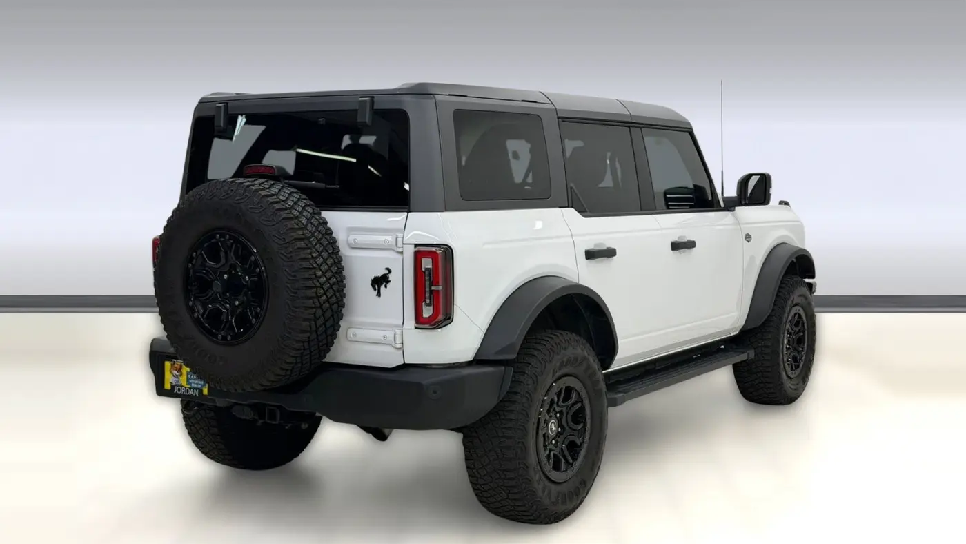 2023 Ford Bronco Base Advanced