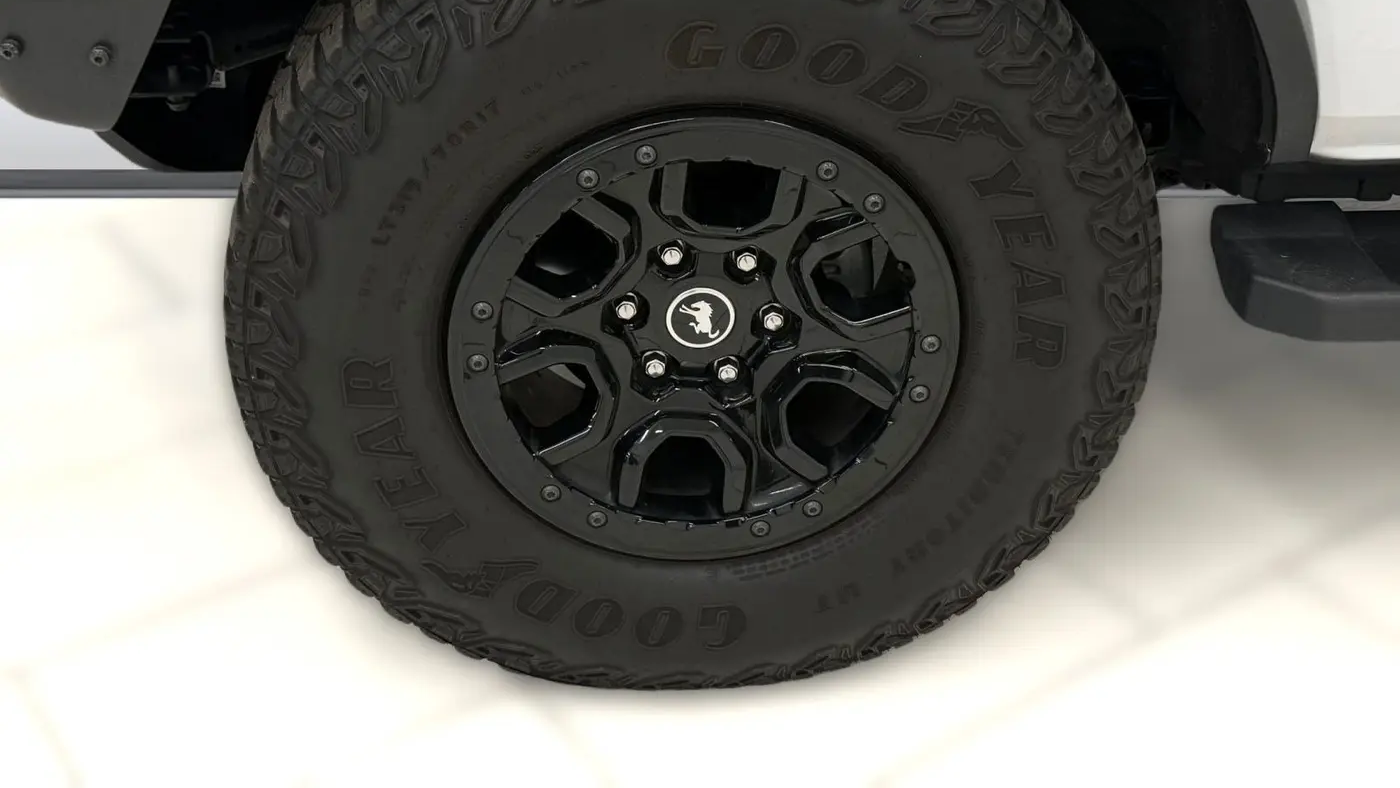 2023 Ford Bronco Base Advanced