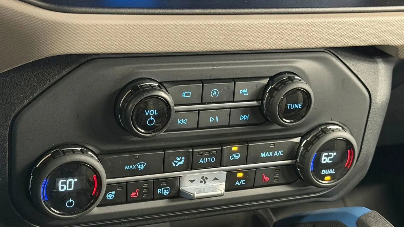 2023 Ford Bronco Base Advanced