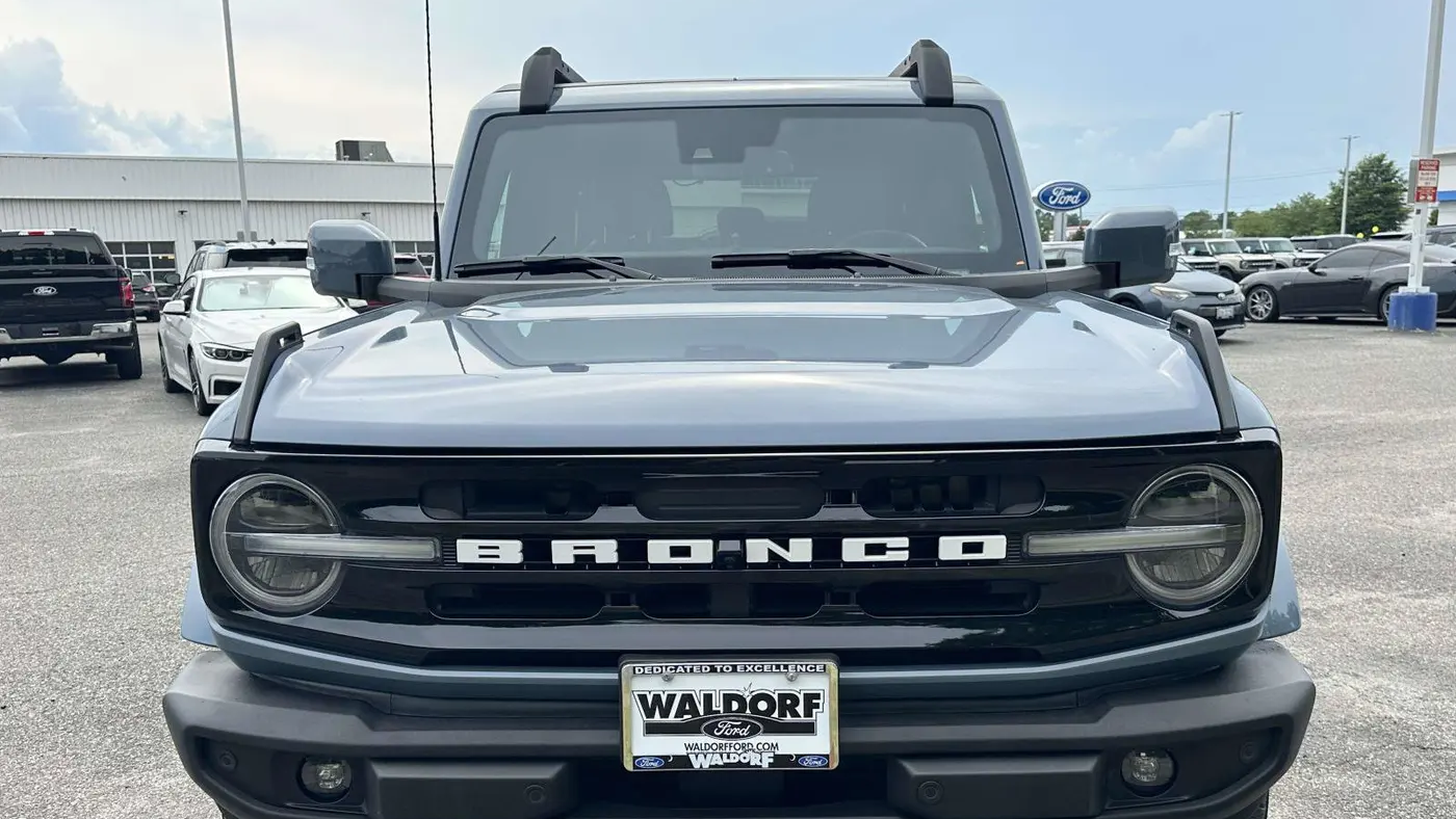 2023 Ford Bronco Base Advanced