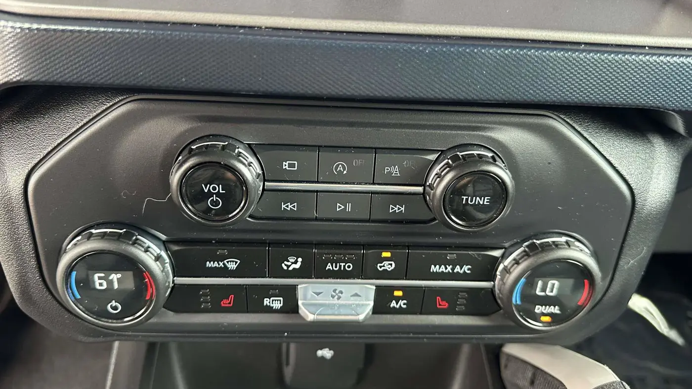 2023 Ford Bronco Base Advanced