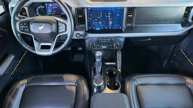 2023 Ford Bronco Base Advanced
