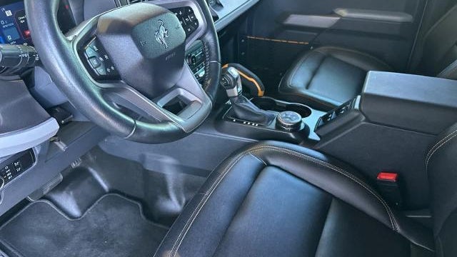 2023 Ford Bronco Base Advanced