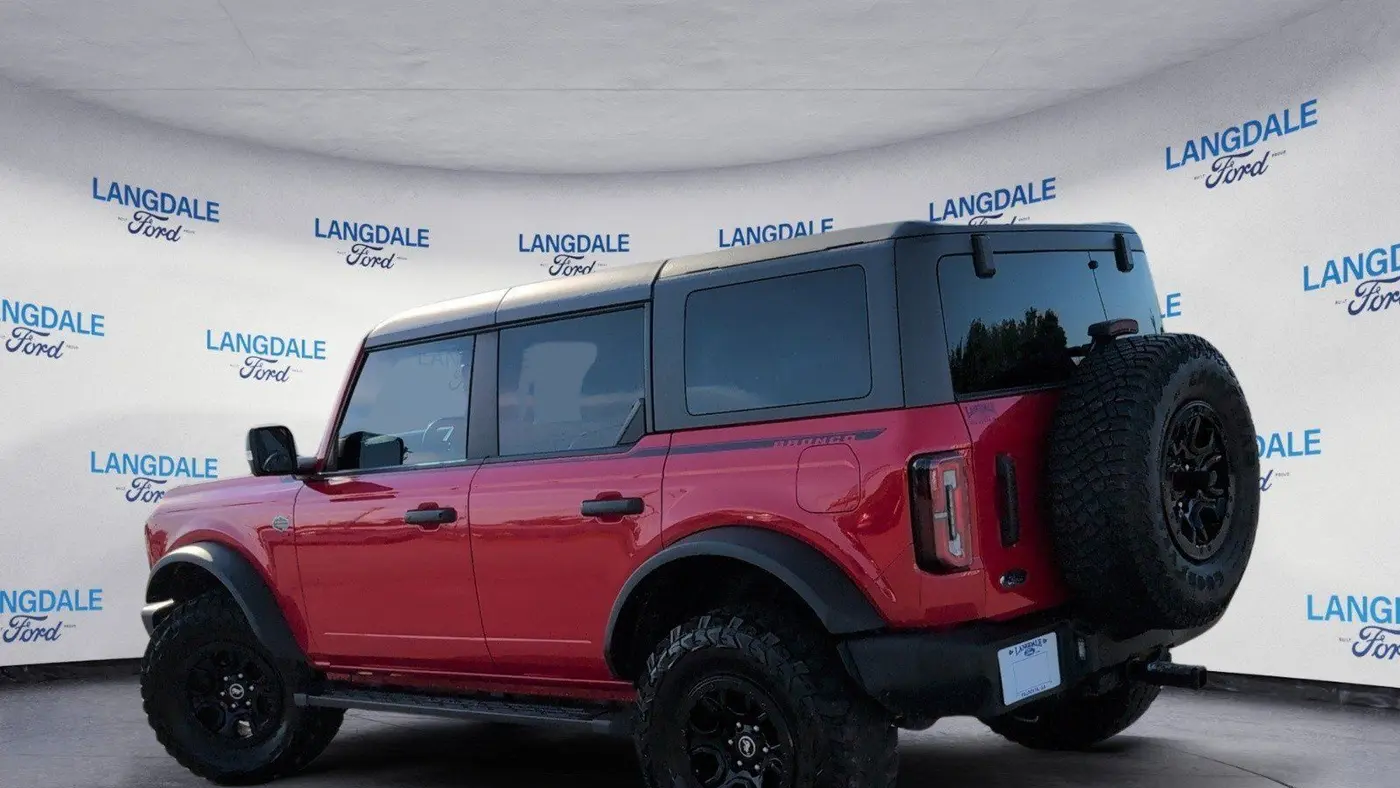 2023 Ford Bronco Base Advanced