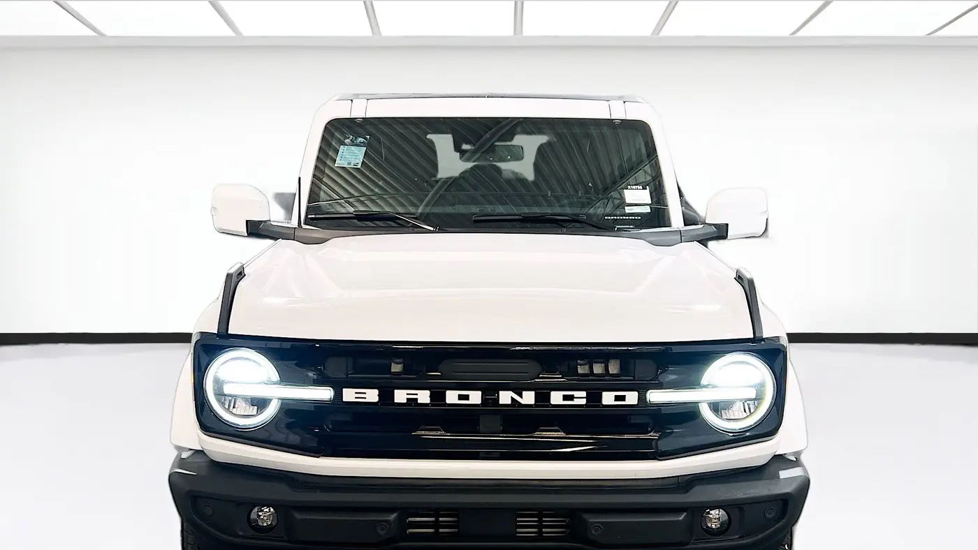 2023 Ford Bronco Base Advanced