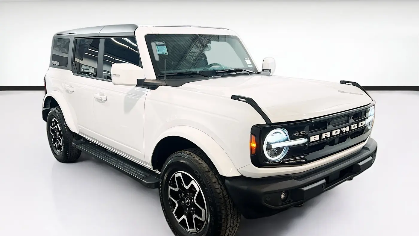 2023 Ford Bronco Base Advanced