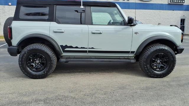 2021 Ford Bronco Badlands Advanced