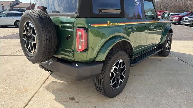 2022 Ford Bronco Base Advanced