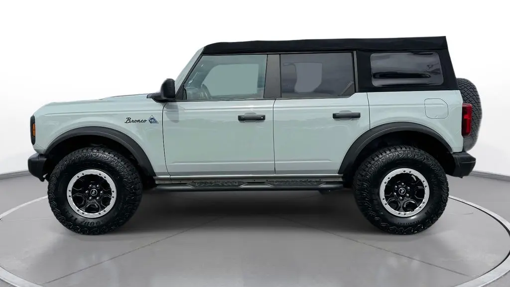 2022 Ford Bronco Base Advanced