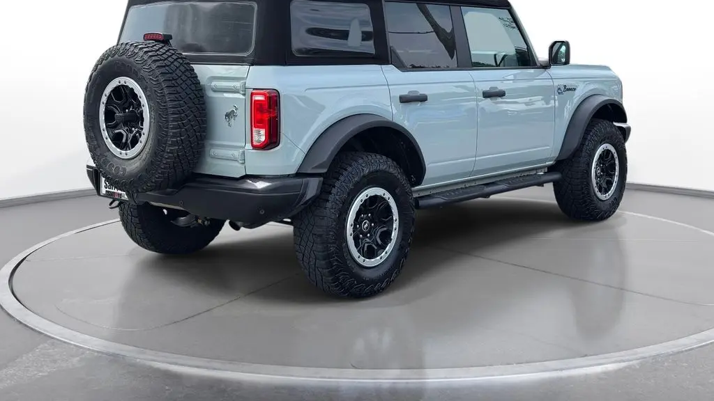 2022 Ford Bronco Base Advanced