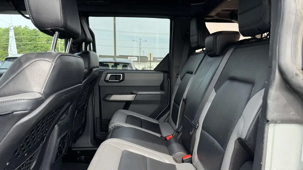 2022 Ford Bronco Base Advanced