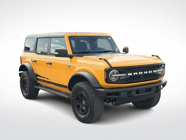 2022 Ford Bronco Base Advanced — photo 1 of 12