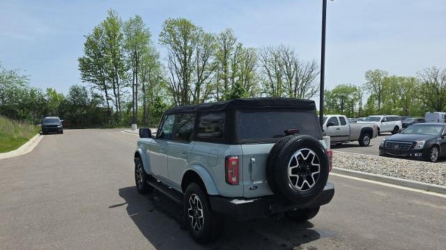 2022 Ford Bronco Base Advanced