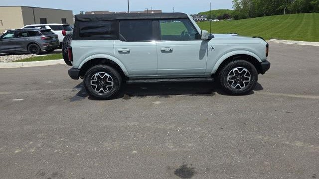 2022 Ford Bronco Base Advanced