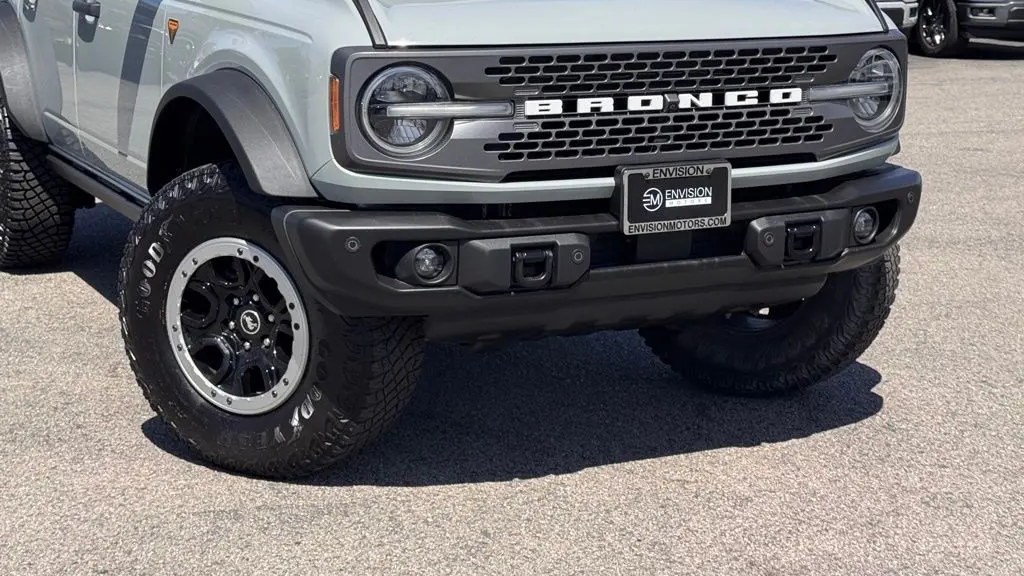 2022 Ford Bronco Base Advanced