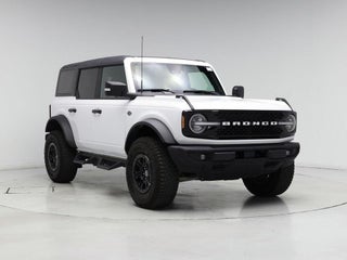 2022 Ford Bronco with Oxford White Exterior
