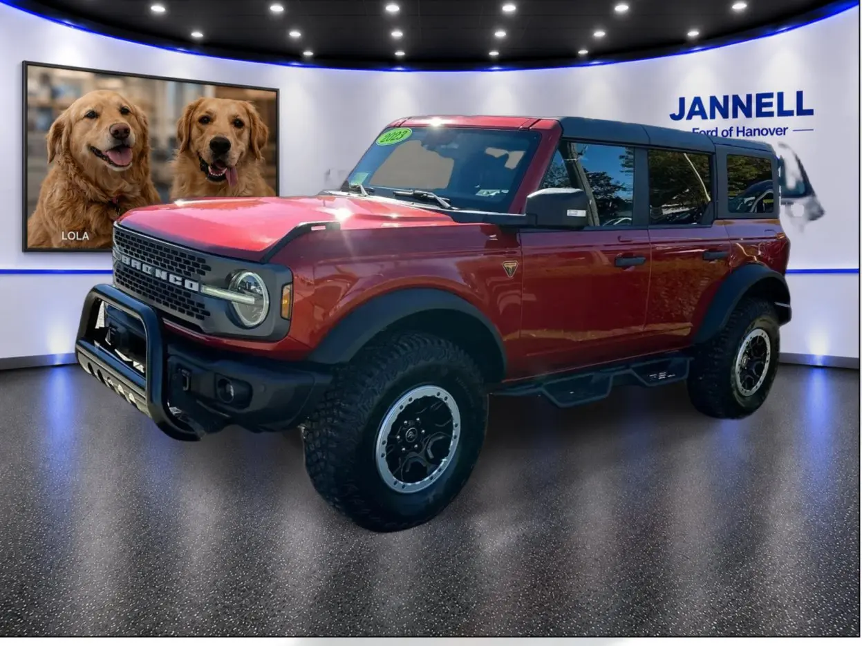 2023 Ford Bronco - $43,277