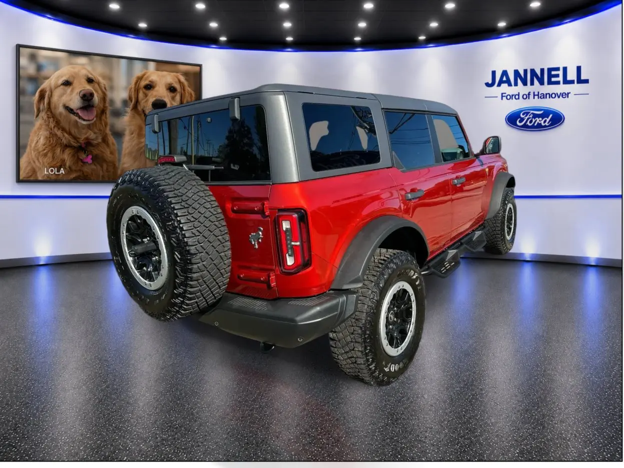 2023 Ford Bronco - $43,277