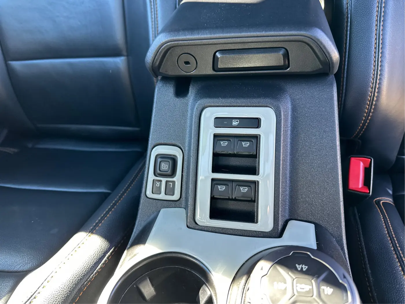 2023 Ford Bronco - $43,277
