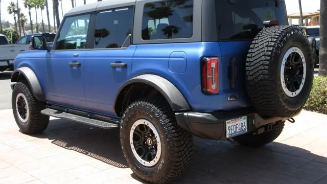 2023 Ford Bronco Base Advanced