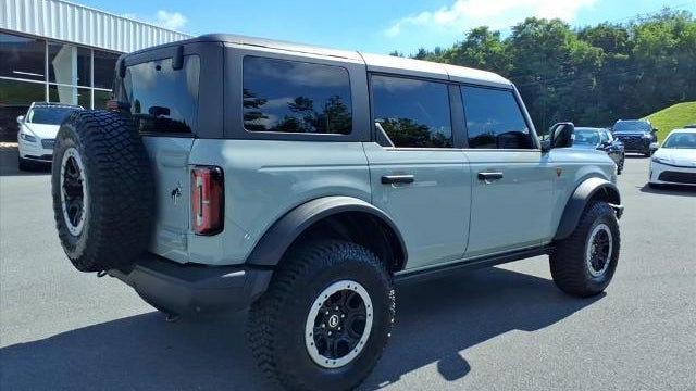2023 Ford Bronco Base Advanced