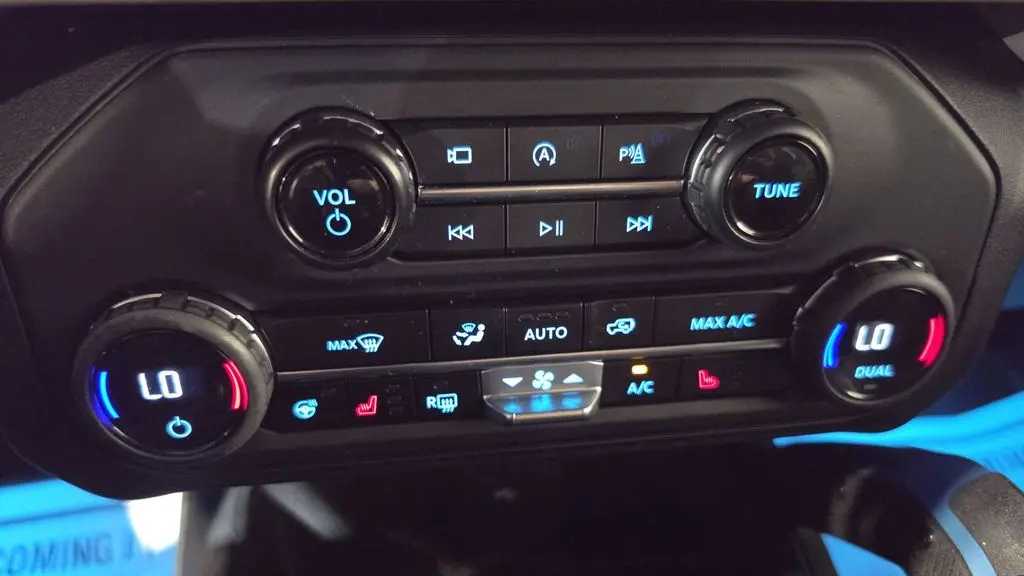 2023 Ford Bronco Base Advanced
