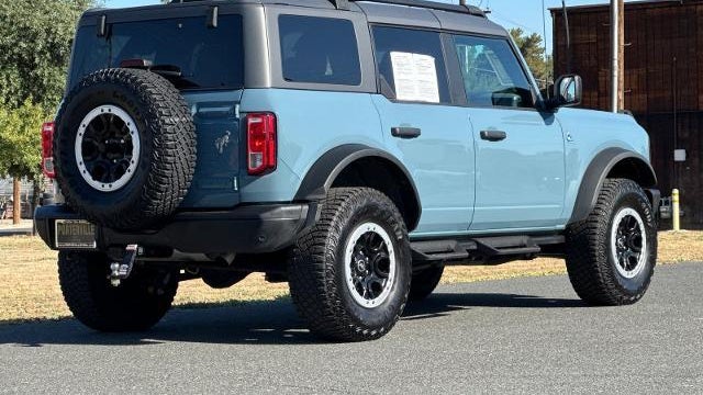 2023 Ford Bronco Base Advanced