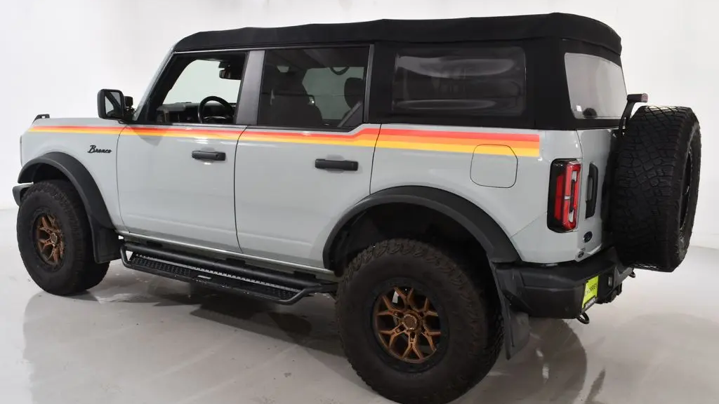 2022 Ford Bronco Badlands Advanced