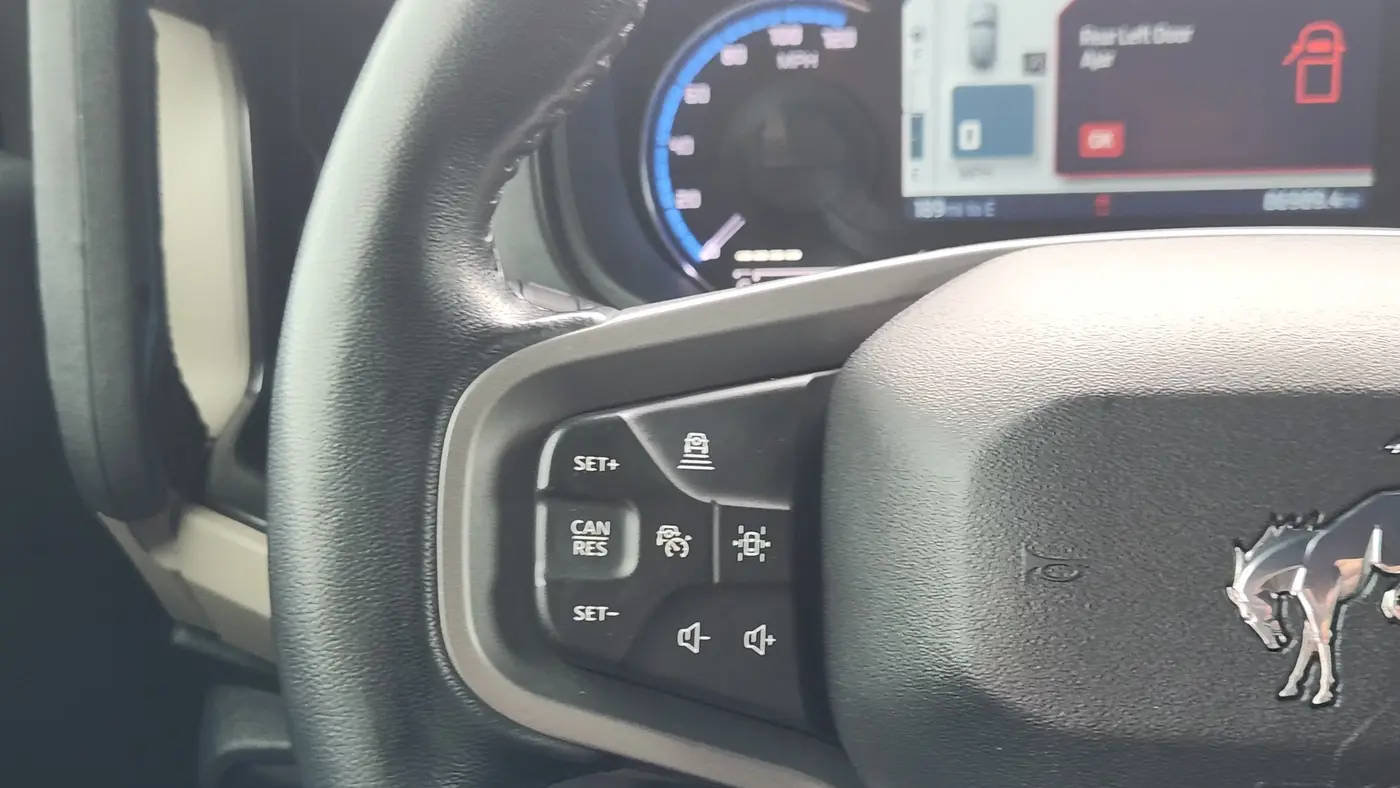 2022 Ford Bronco Base Advanced