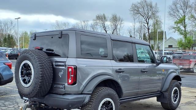 2022 Ford Bronco Base Advanced