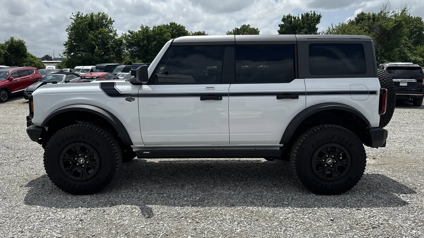 2022 Ford Bronco Base Advanced
