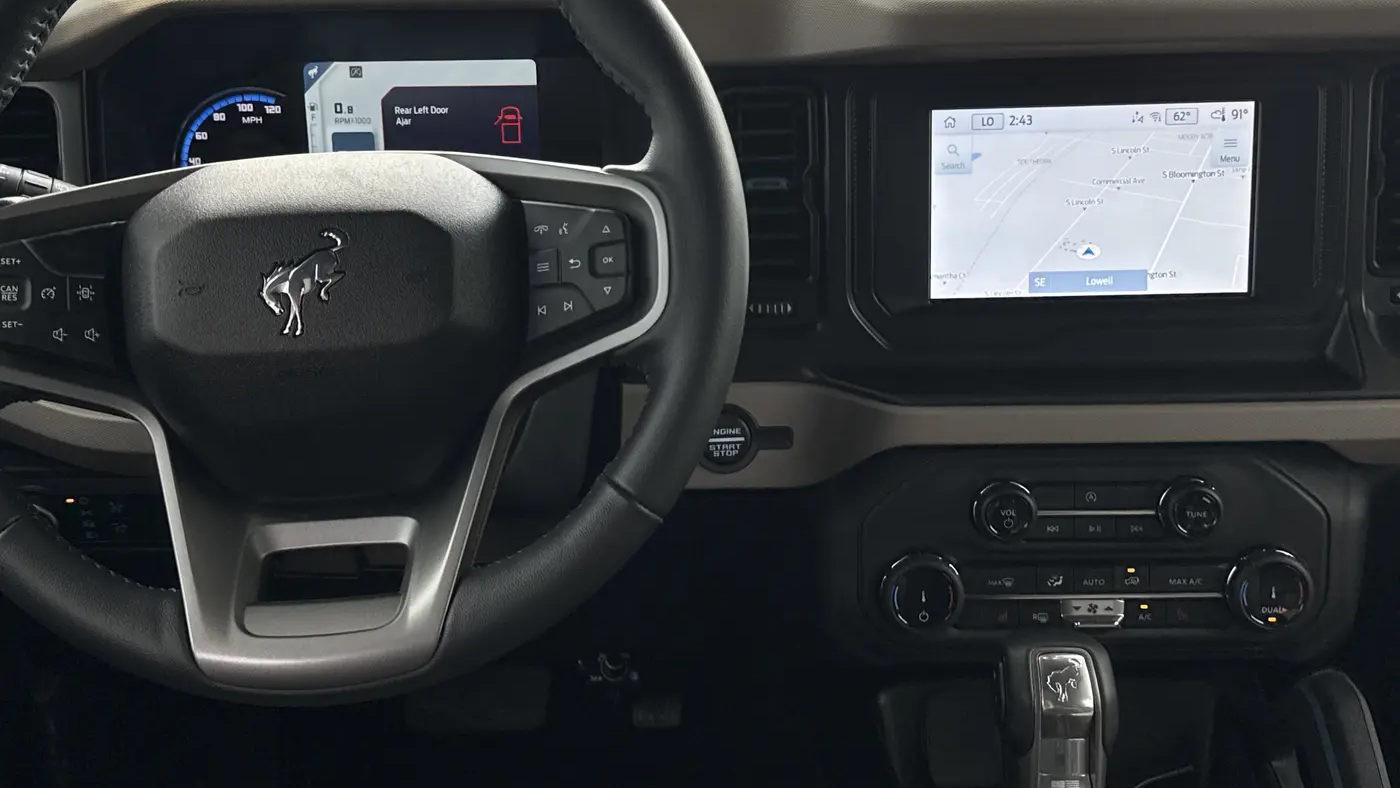 2022 Ford Bronco Base Advanced
