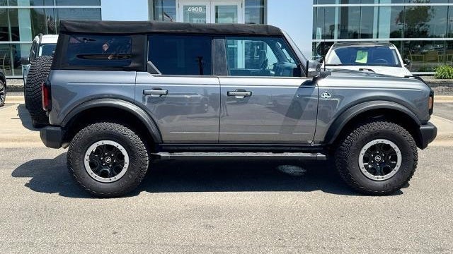 2022 Ford Bronco Base Advanced