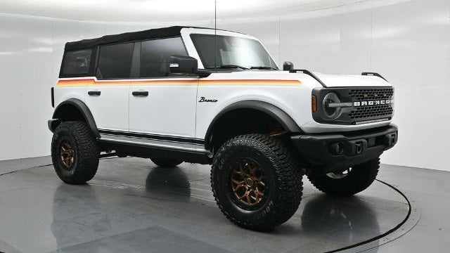 2022 Ford Bronco Outer Banks Advanced