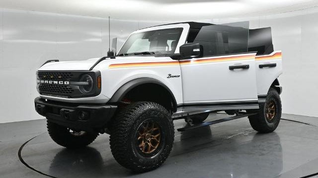 2022 Ford Bronco Outer Banks Advanced