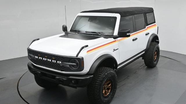 2022 Ford Bronco Outer Banks Advanced
