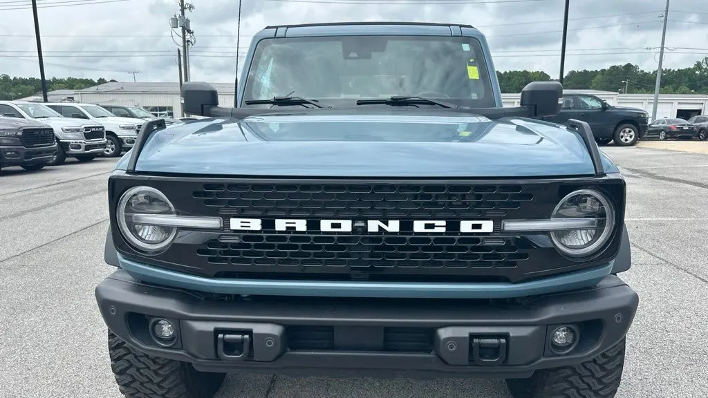 2023 Ford Bronco Base Advanced
