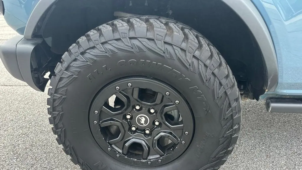 2023 Ford Bronco Base Advanced