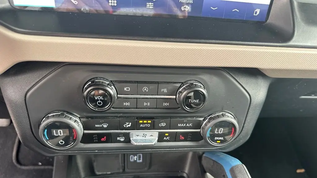 2023 Ford Bronco Base Advanced
