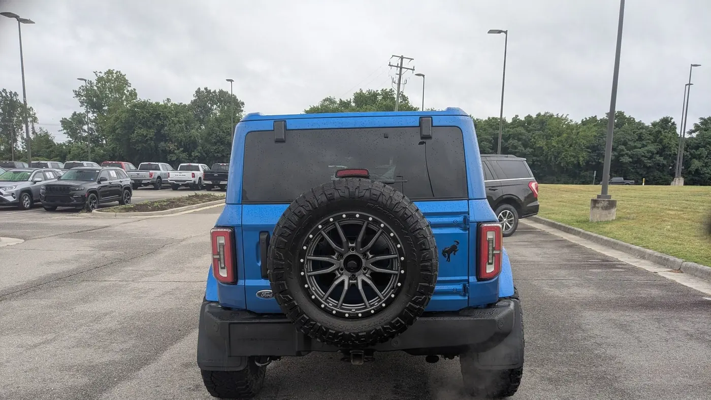 2023 Ford Bronco Base Advanced