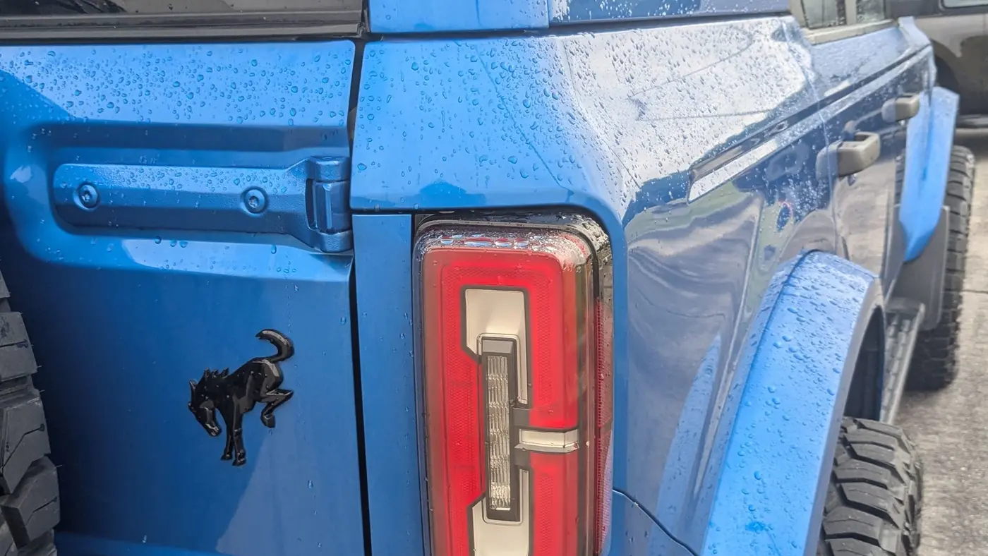 2023 Ford Bronco Base Advanced