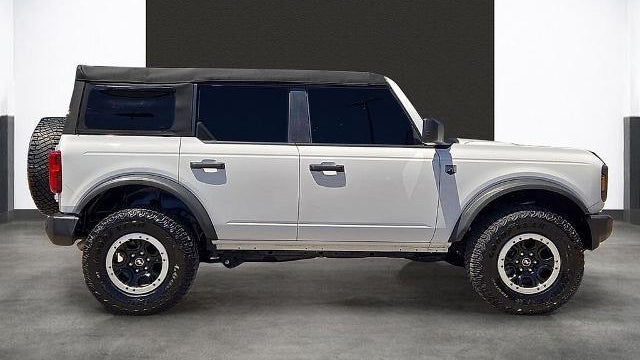 2023 Ford Bronco Base Advanced