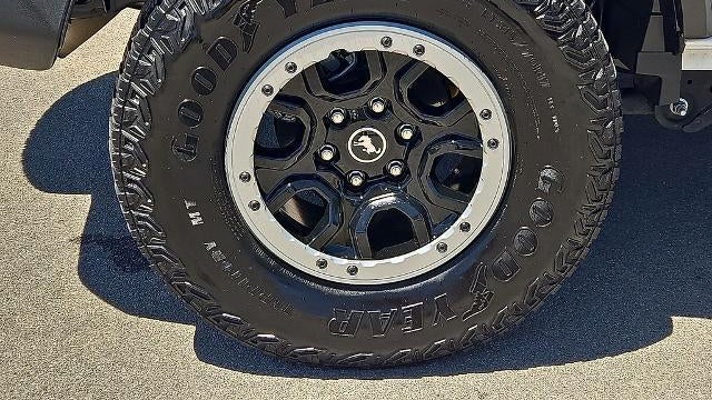 2023 Ford Bronco Base Advanced