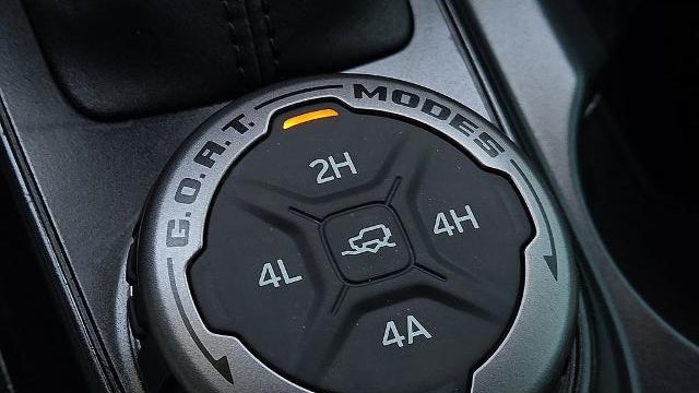 2023 Ford Bronco Base Advanced