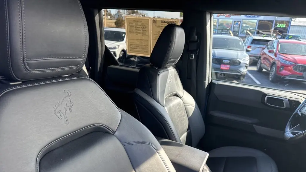 2022 Ford Bronco Base Advanced