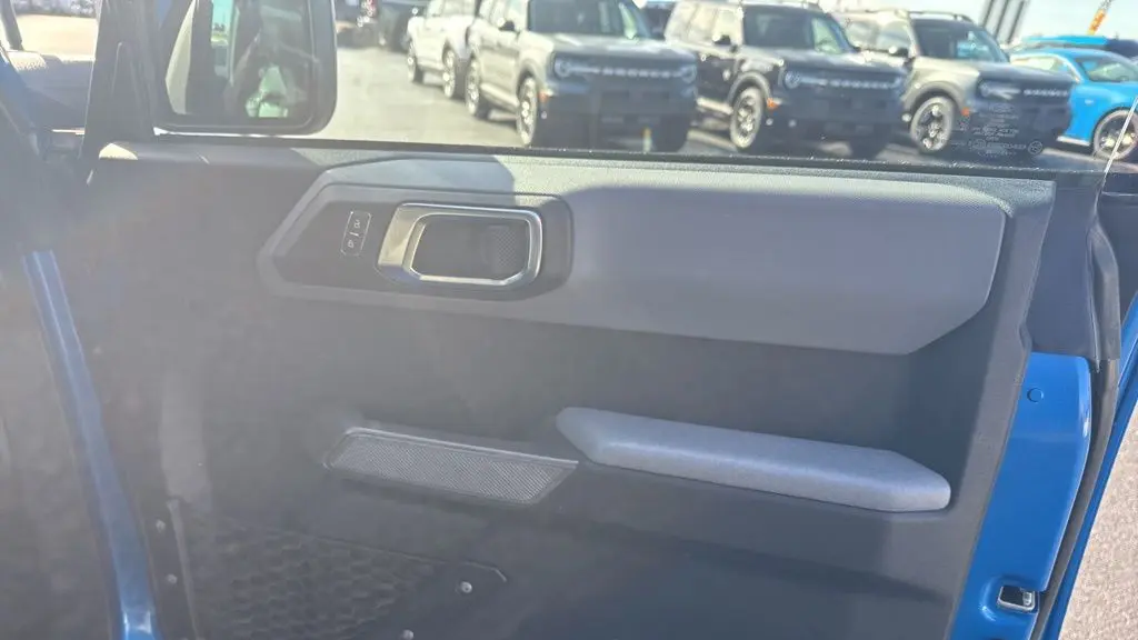 2022 Ford Bronco Base Advanced
